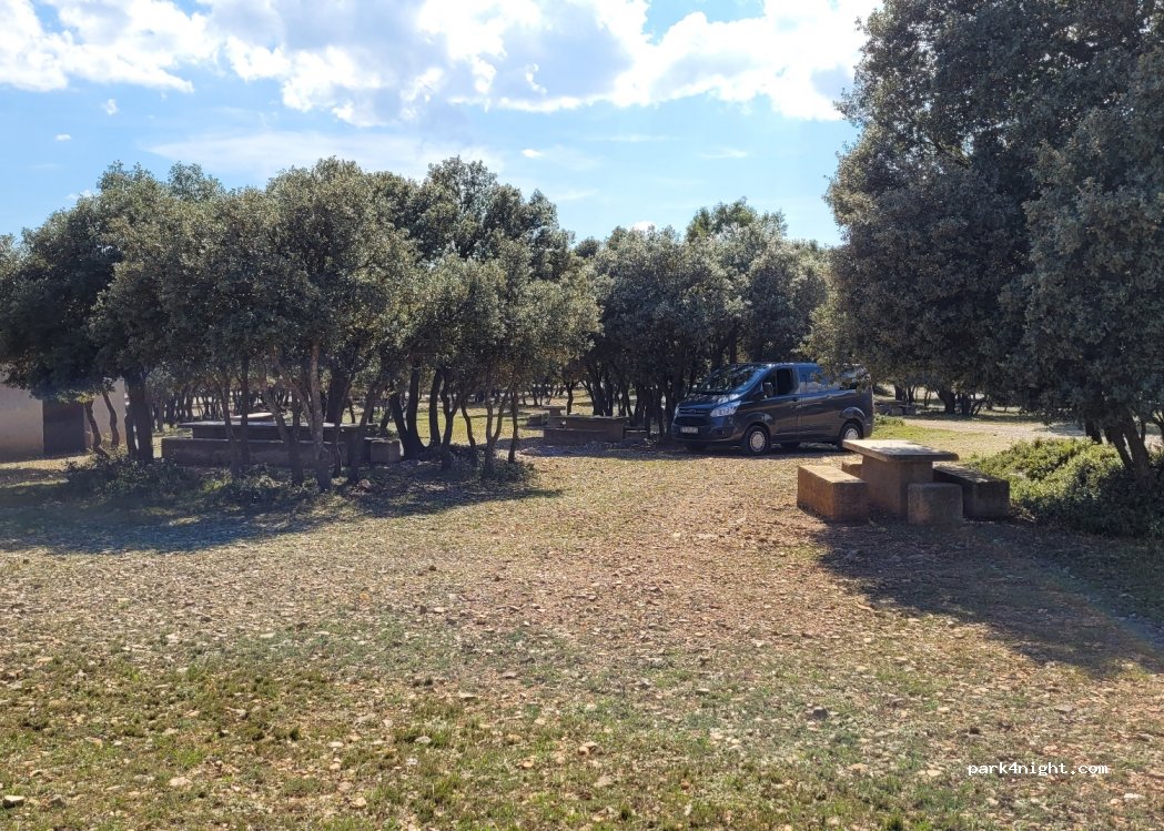 (44460) Sarrión - Unnamed Road — foto 2