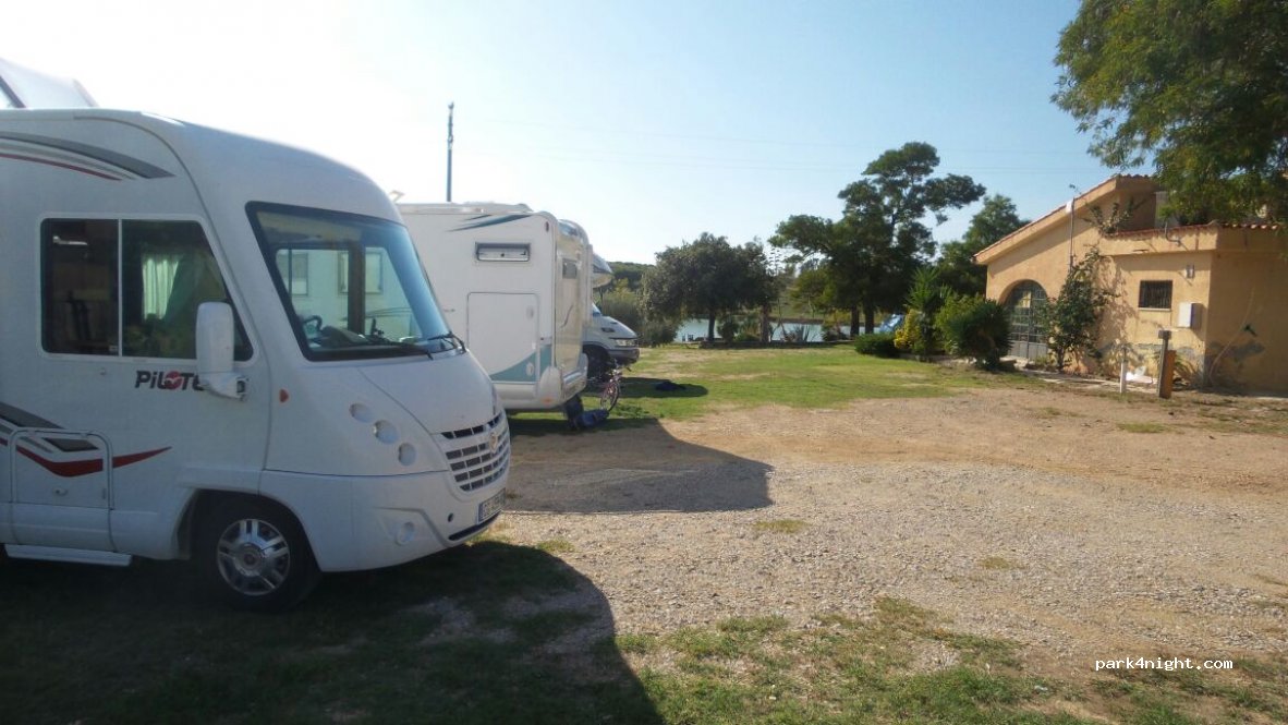 110 Camper parking area — foto 2