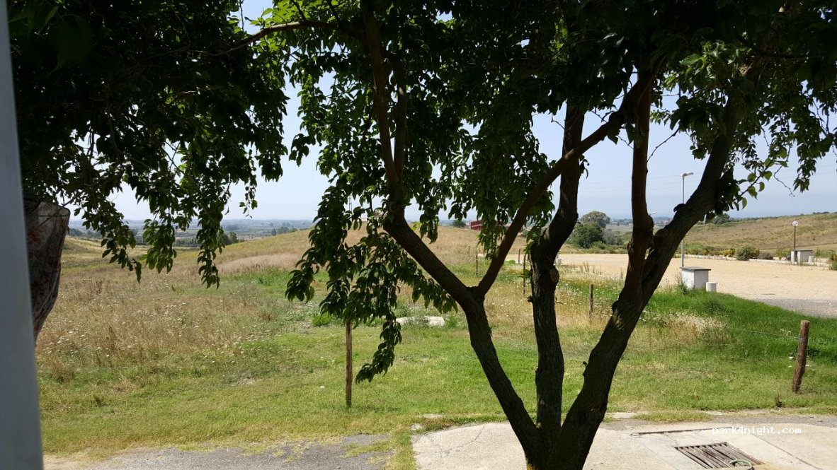 110 Camper parking area — foto 3