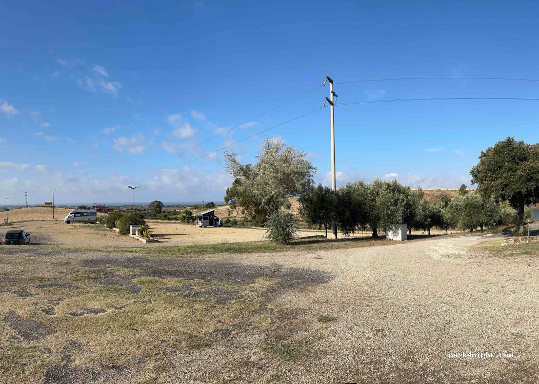 110 Camper parking area — foto 4