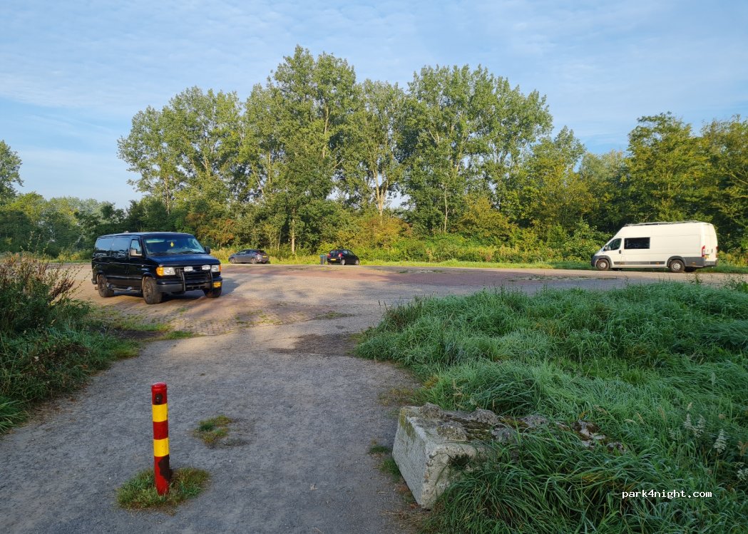 (1981) Velsen-Zuid - Unnamed road — foto 3