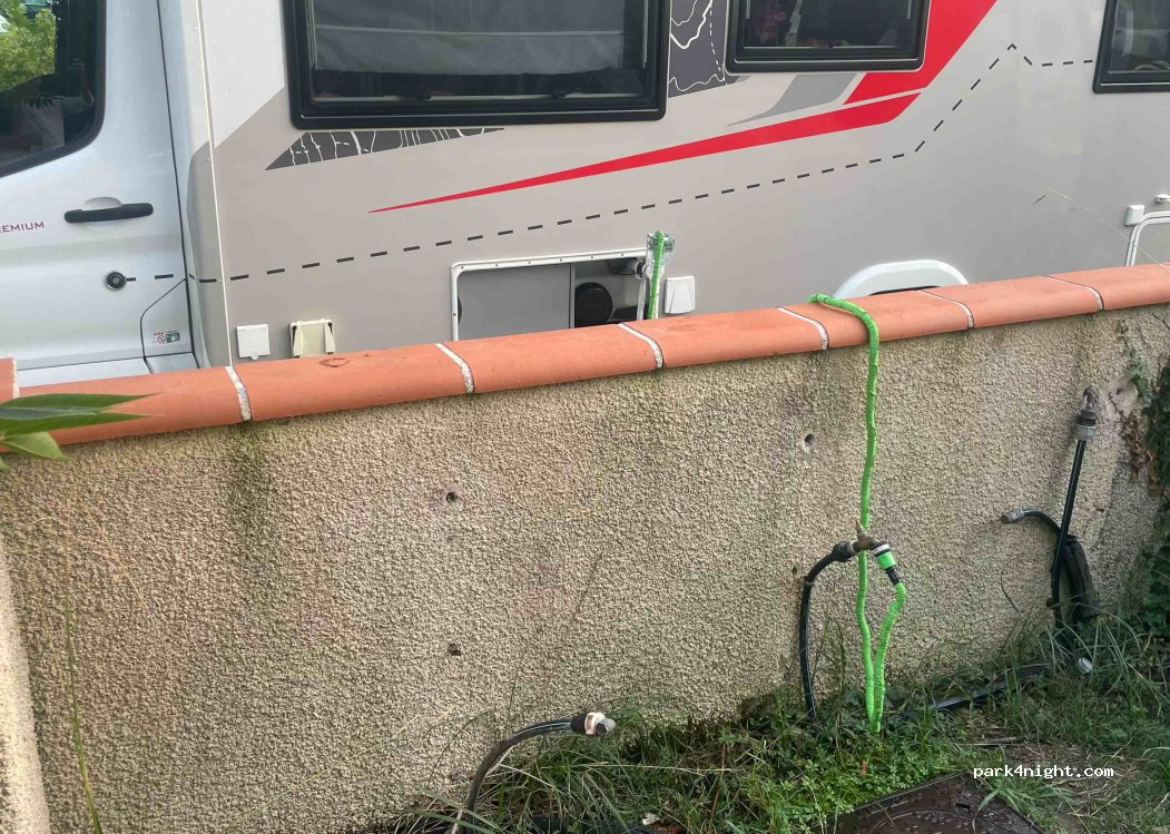 (32170) Miélan - Rue du Cubet — foto 3