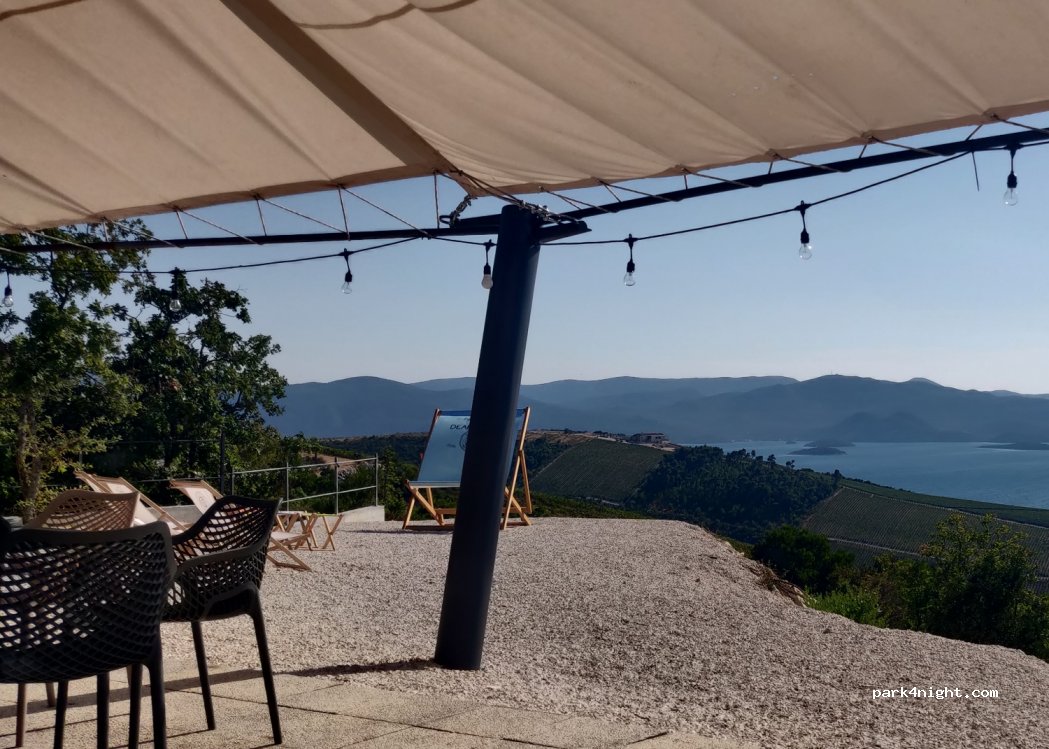 Deak Wines Rest Stop — foto