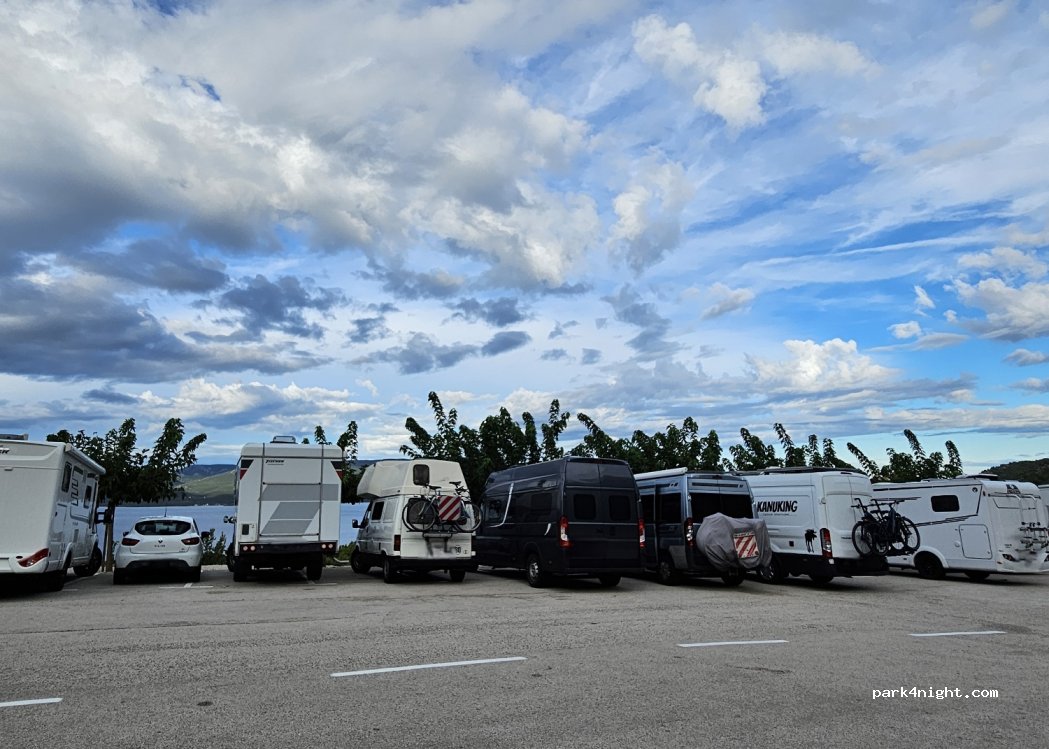 Deak Wines Rest Stop — foto 3