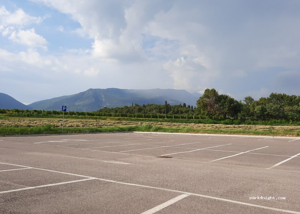 (37010) Rivoli Veronese - — foto