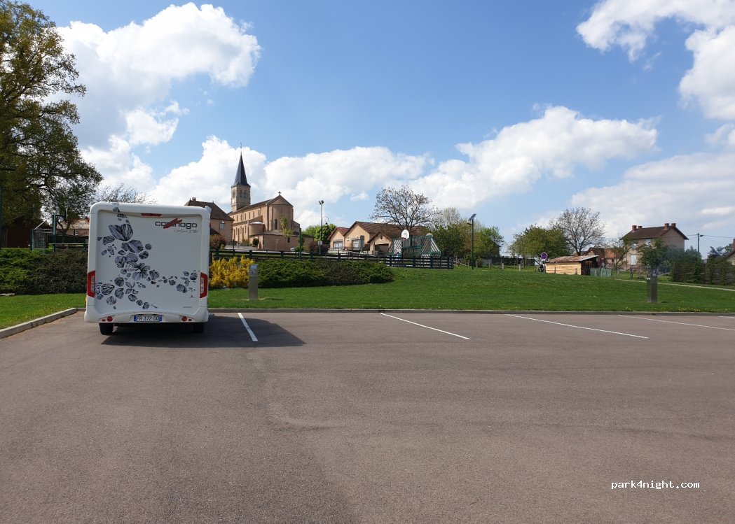 (71220) Verosvres - Le Bourg — foto 2