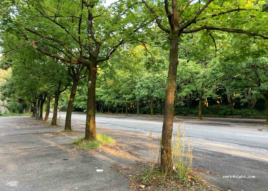 (22100) Como - 3 Via Castelnuovo — foto