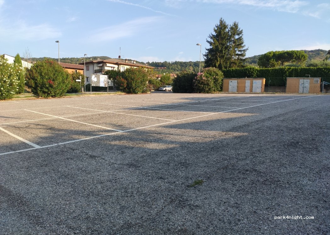 (37016) Garda - 22 Via Cirillo Salaorni — foto