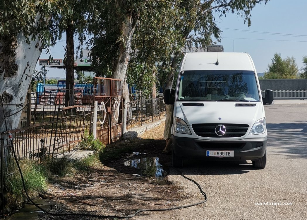 () Novoselë - Rr.Stacioni i Ujsjellsit Akerrni — foto