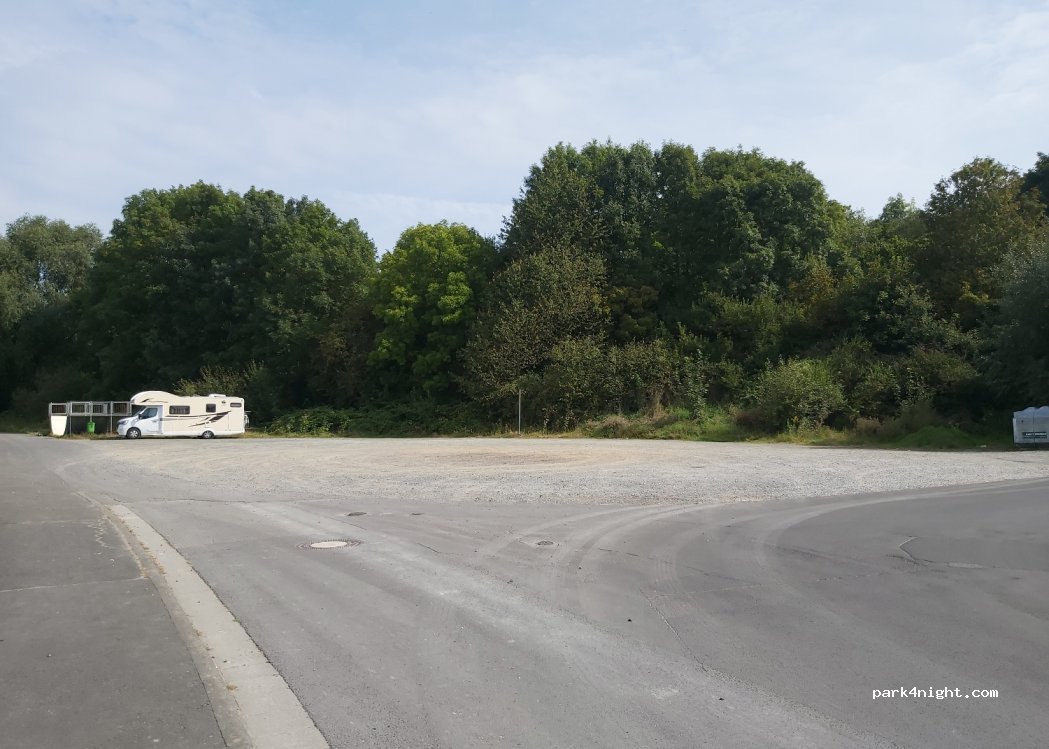 (35428) Langgöns - 13 Lochermühlsweg — foto