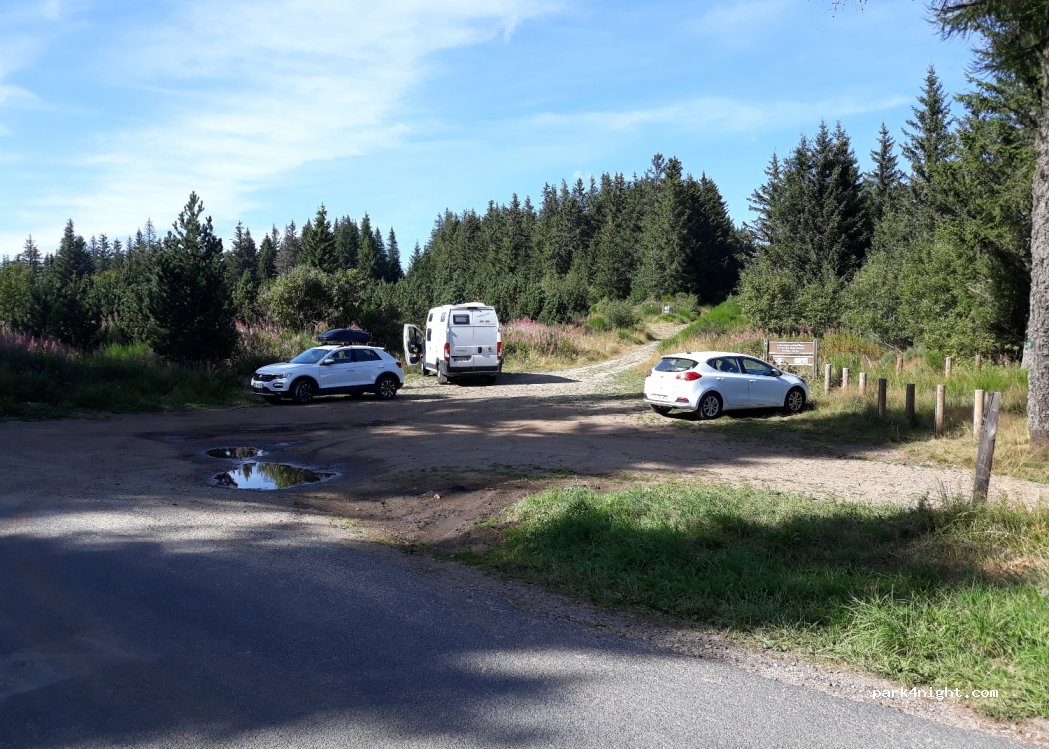 (48700) Monts-de-Randon - D34 — foto