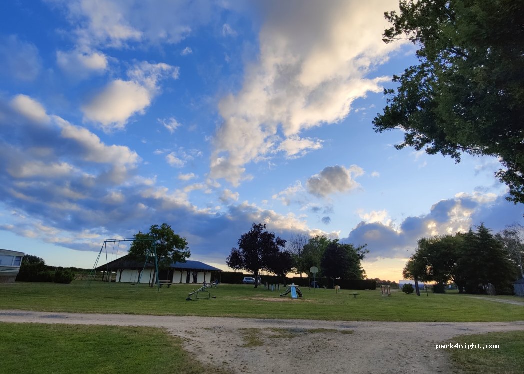 Camping Fort des Salles à Mayet — foto 4