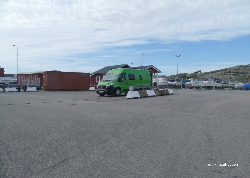 (471 41)  - 3 Skutholmsvägen — foto 2