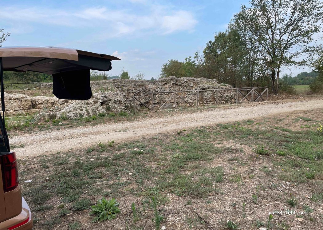 (03028) Traversa Civita F. Nord - Unnamed Road — foto