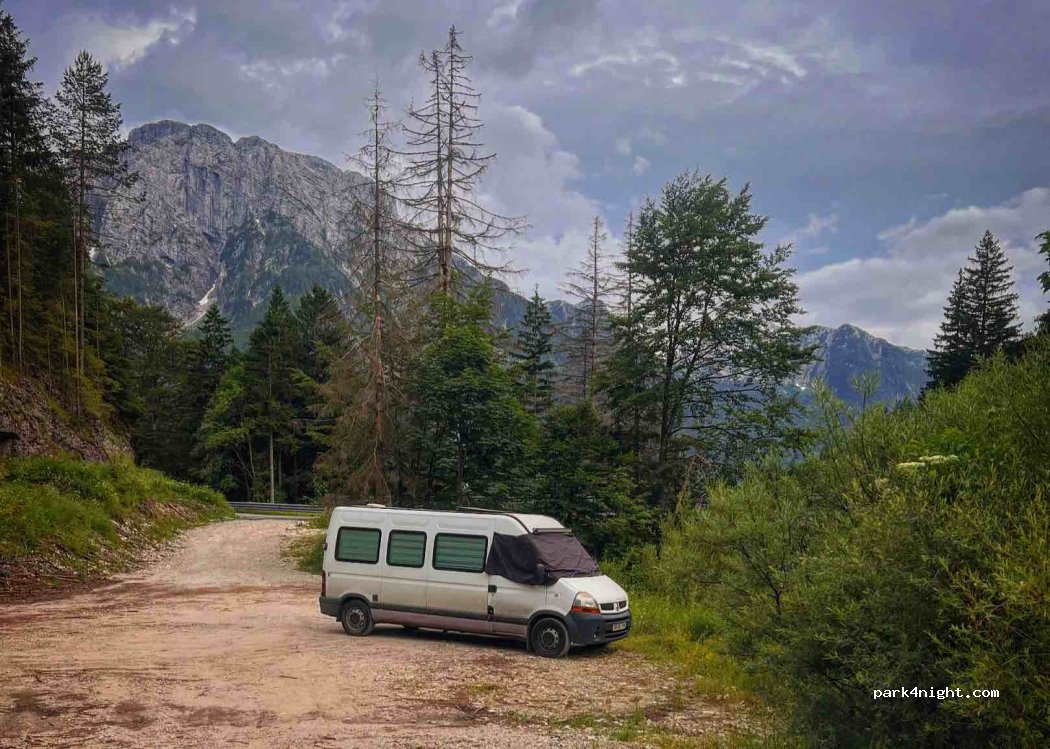(33018) Tarvisio - Strada Statale 54 — foto 3