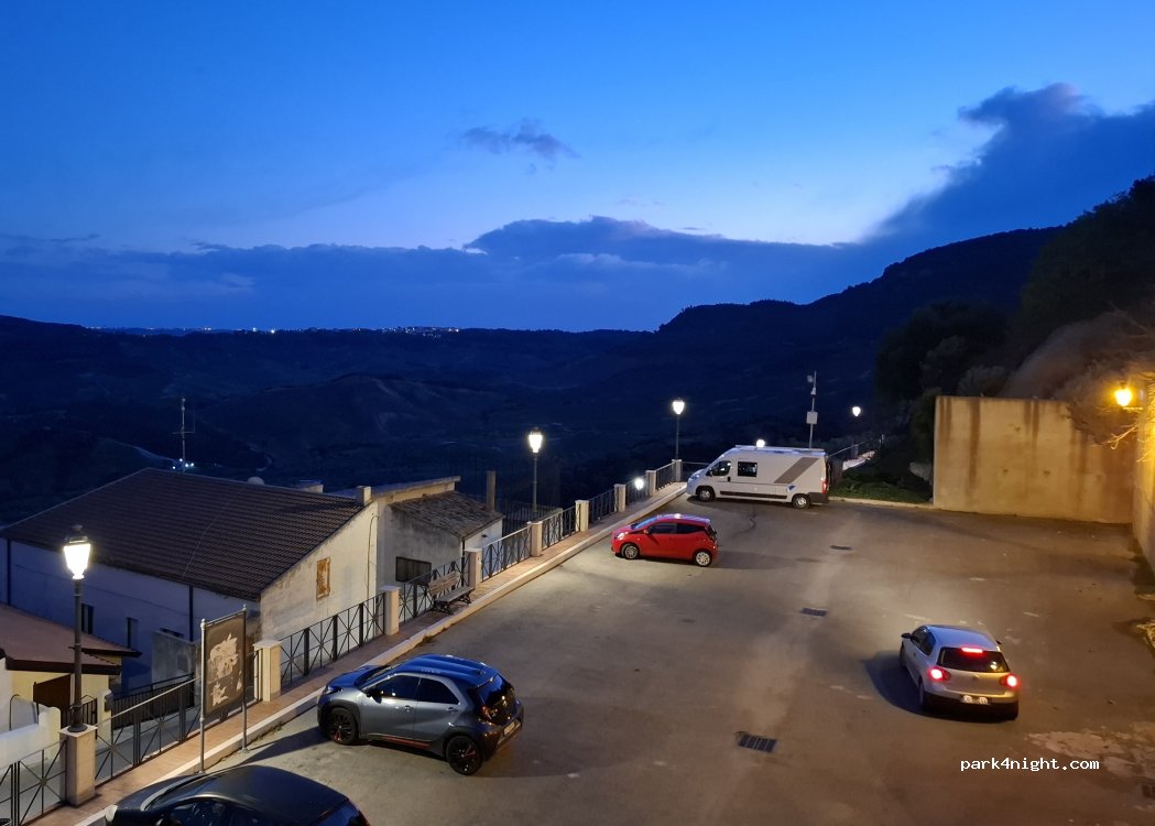 (88832) Santa Severina - 1 Discesa Pozzoleo — foto 5