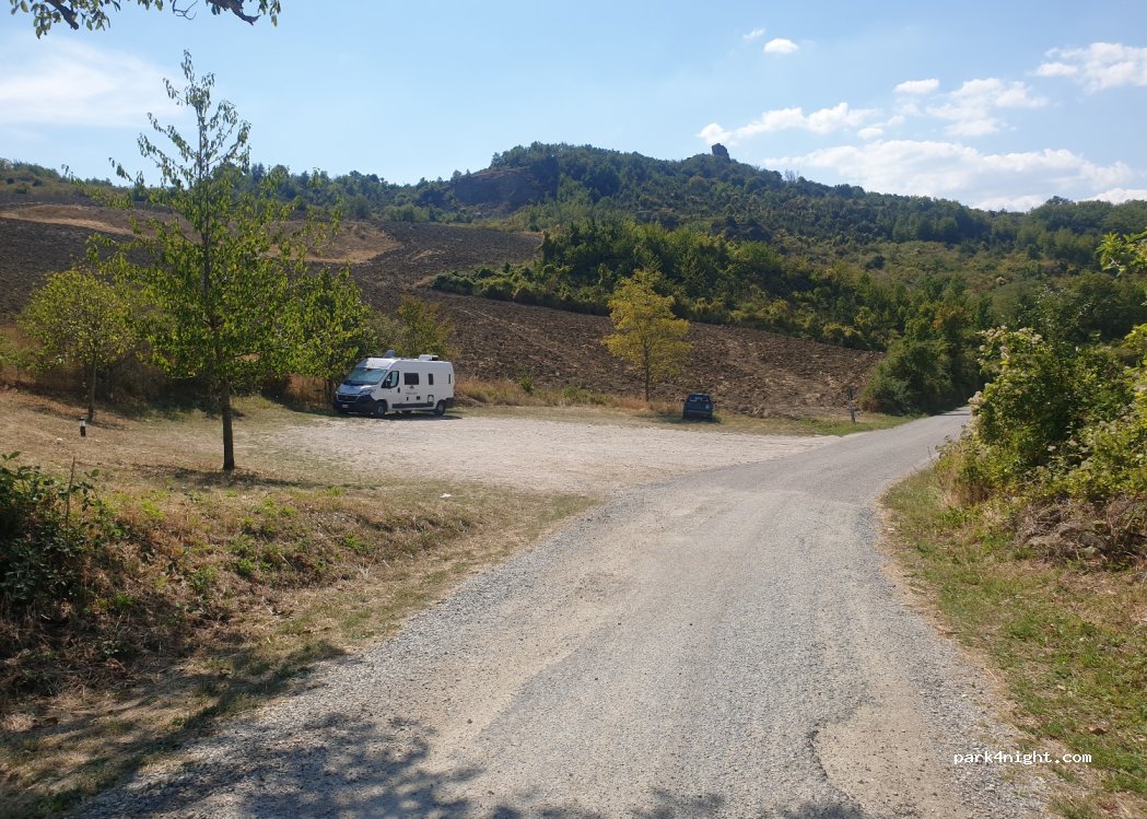 (61023) Pietrarubbia - 10 Via Castello — foto