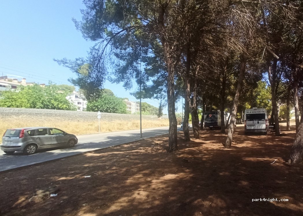 (43880) Calafell - 27 Carrer del Ferrocarril — foto