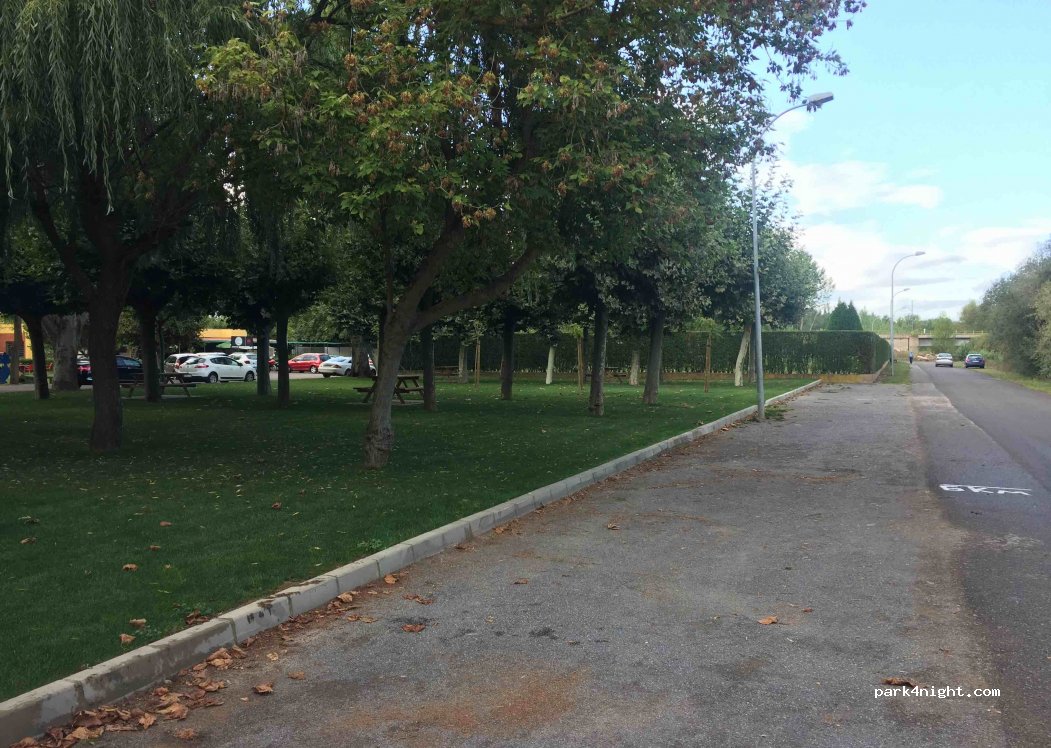 (24350) Veguellina de Órbigo - 45J Avenida el Páramo — foto 2