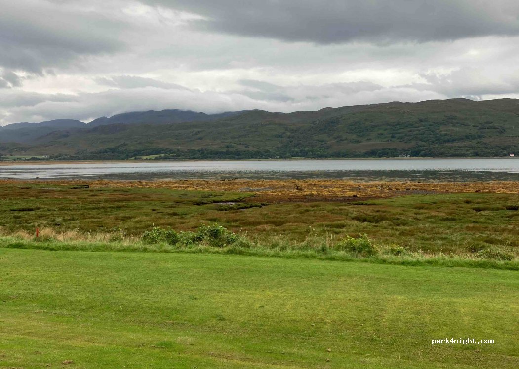 (IV54 8YS) Strathcarron - A896 — foto