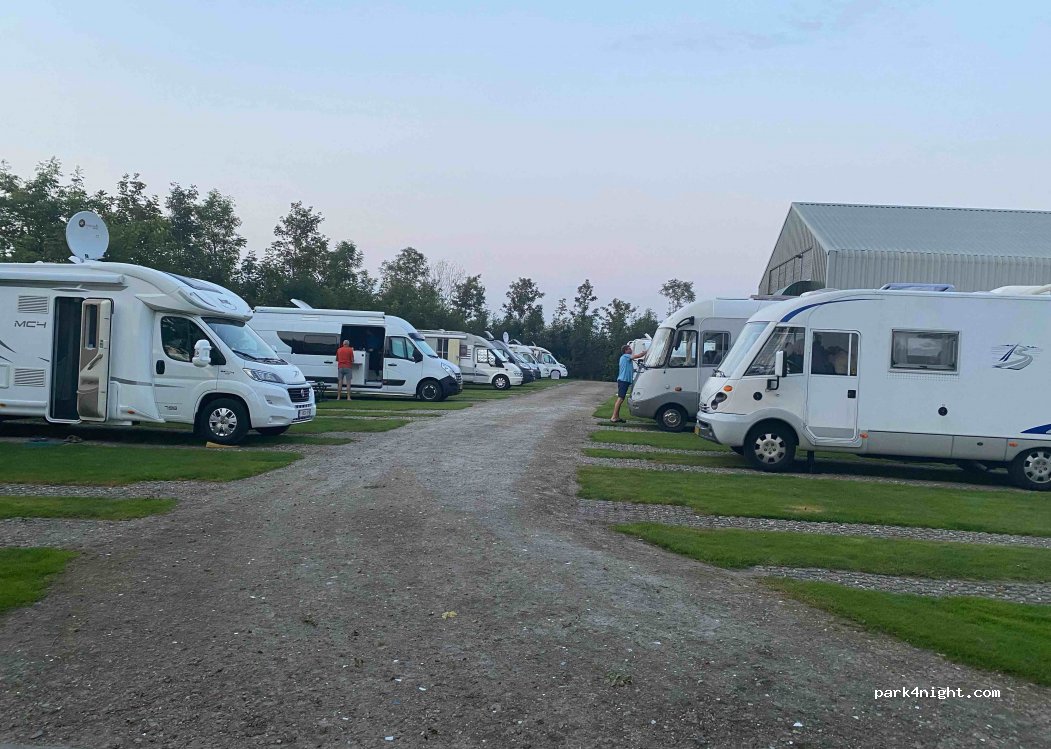 Camperplaats Veldzicht — foto 2
