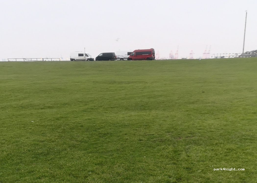 (CH45 0NQ) Wallasey - 30 Links View — foto