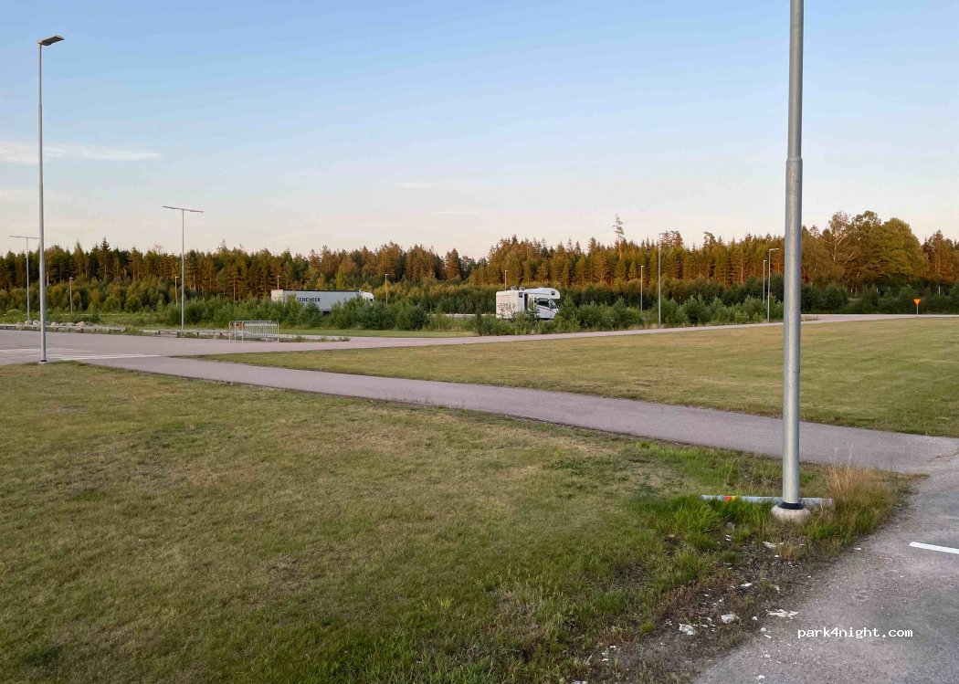 (343 33) Almhult - 6 Handelsvägen — foto 2