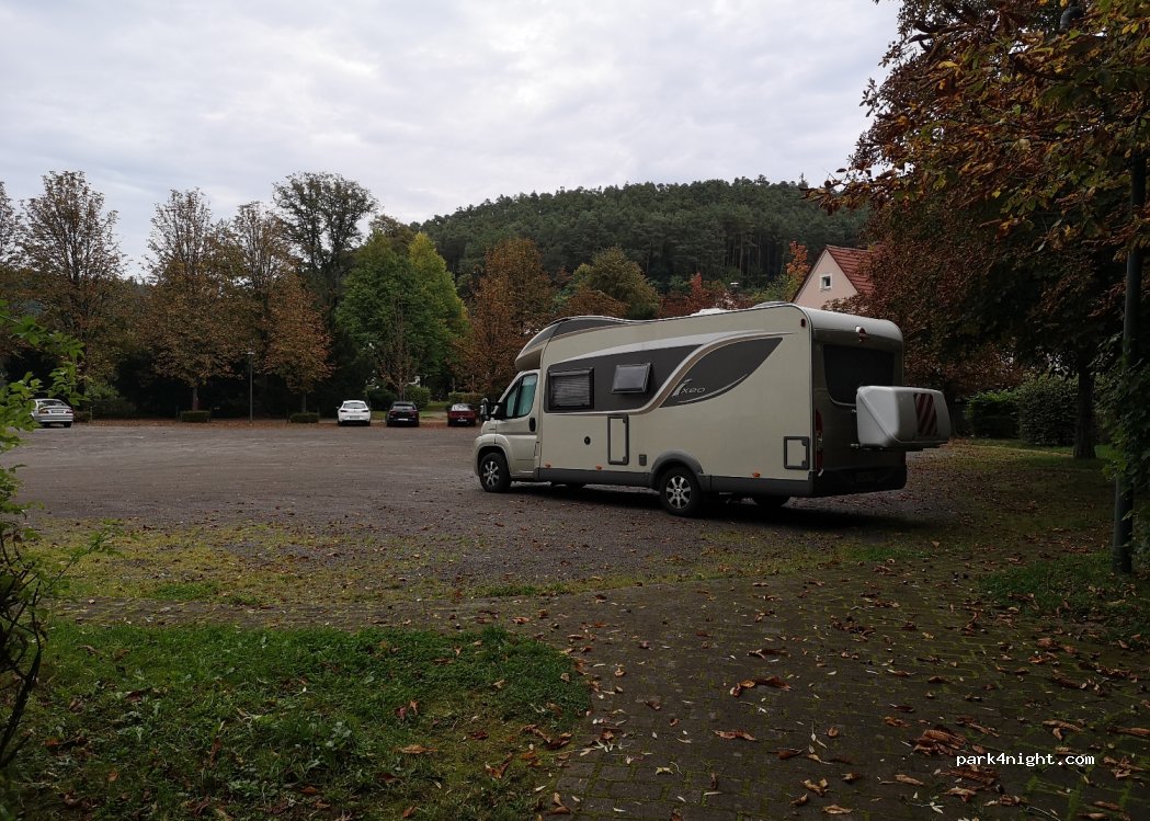 (66999) Hinterweidenthal - 23 Bahnhofstraße — foto 2