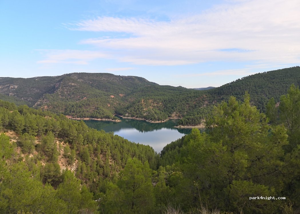 (46173) Benagéber - Unnamed Road — foto