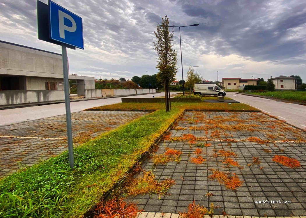 (36027) Rosà - 10 Via Quartiere Cremona — foto