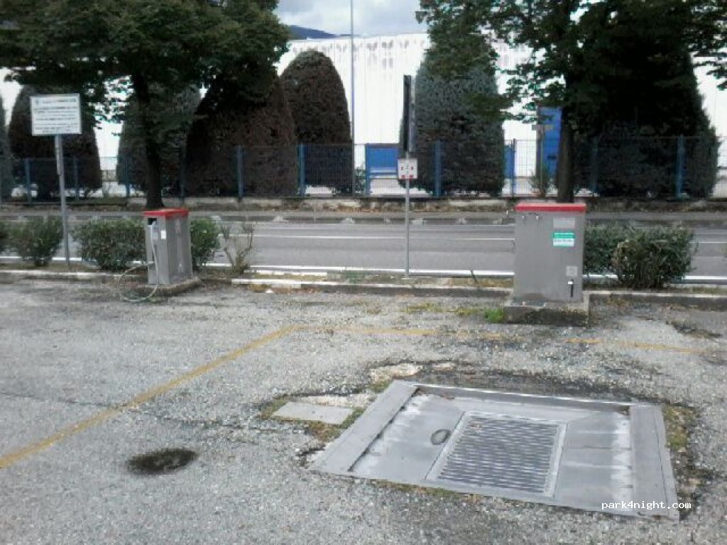 (60043) Cerreto d'Esi - 27 Strada Provinciale 256 Muccese — foto 2