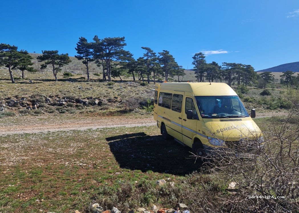 (53270) Vrataruša - Unnamed Road — foto 2