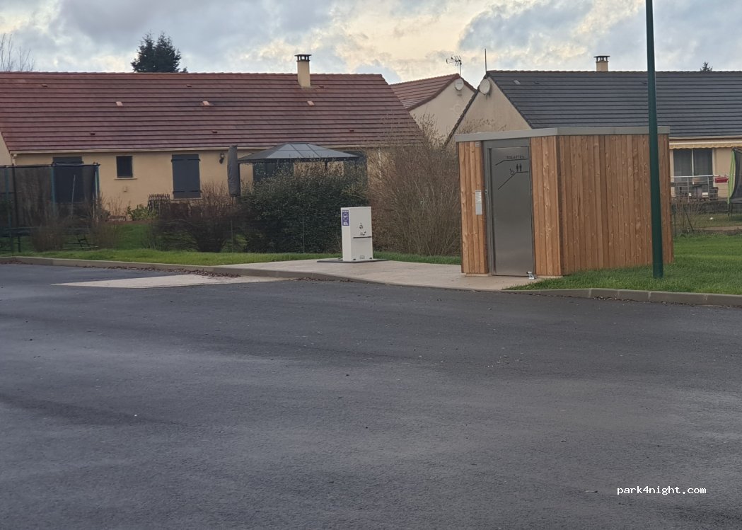 (45290) Nogent-sur-Vernisson - 9 Rue du Gué Mulet — foto