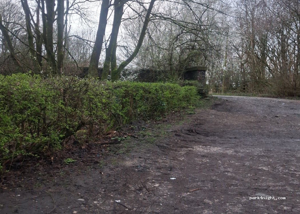 (OL5 9ED) Mossley - 6 Winterford Road — foto 4