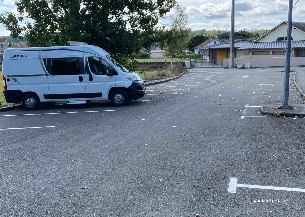 (64320) Idron - 1112 Avenue Pierre de Belsunce — foto