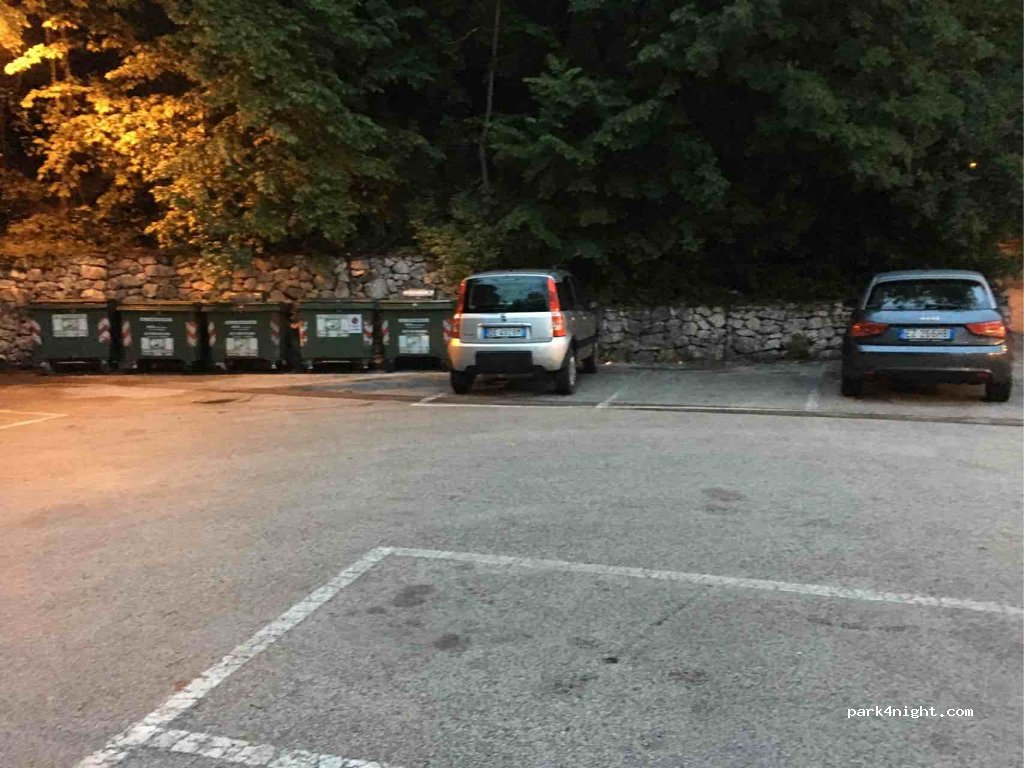 (38016) Mezzocorona - 31 Via alla Grotta — foto 2