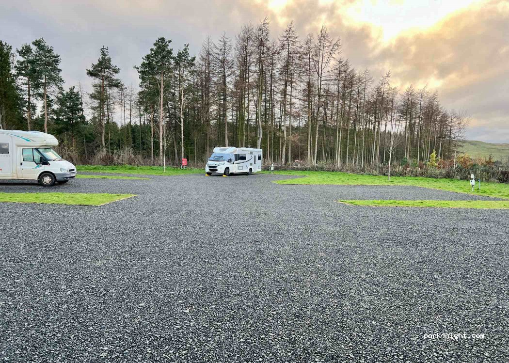 Beecraigs Caravan & Camping Site — foto