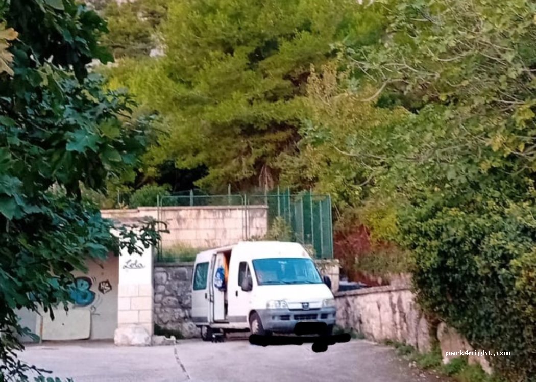 (21300) Makarska - 7 Put Mlinica — foto 2