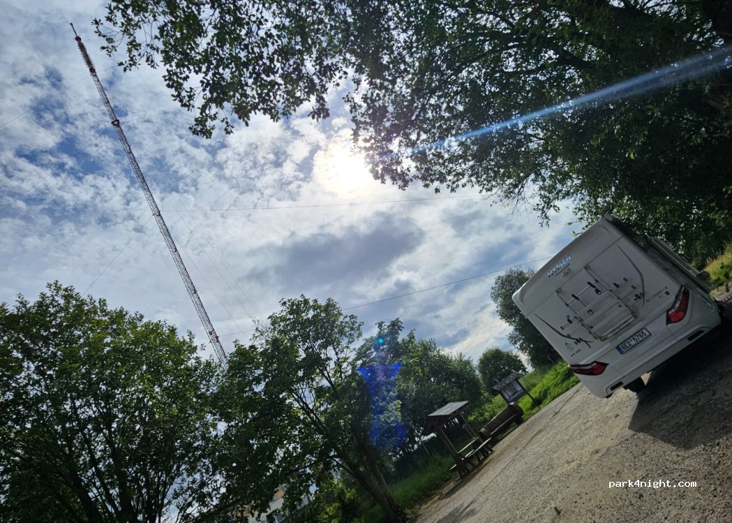 (330 41) Bezvěrov - — foto 4