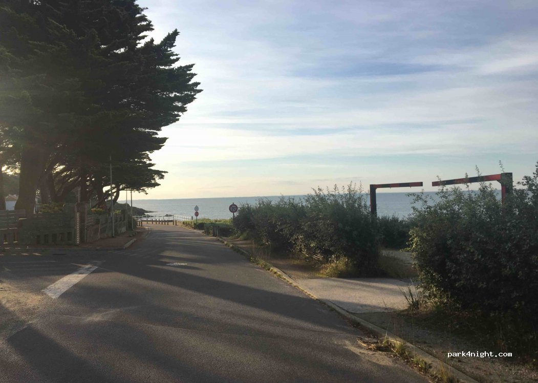 (44770) Préfailles - 17 Rue des Caves — foto