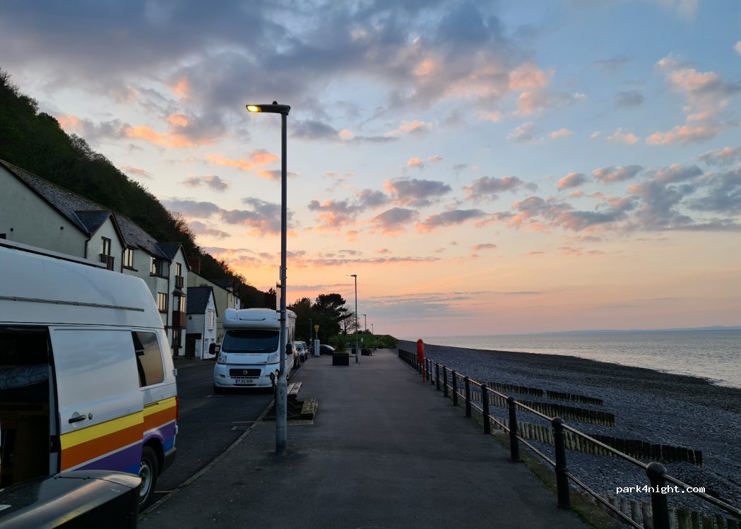 (TA24 5UJ) Minehead - 3 Quay Street — foto