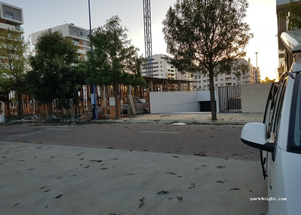 (06006) Badajoz - 31 Urbanizacion Sub — foto 2