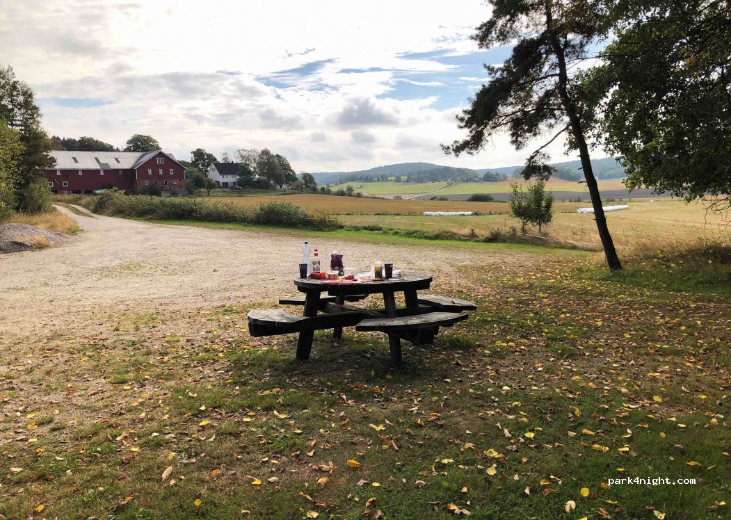 (1747) Skjeberg - 417 Oldtidsveien — foto 2