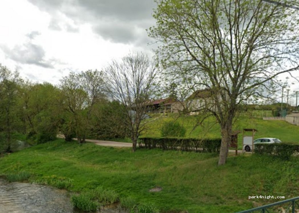 (89310) Poilly-sur-Serein - 1 Route de Lichères — foto