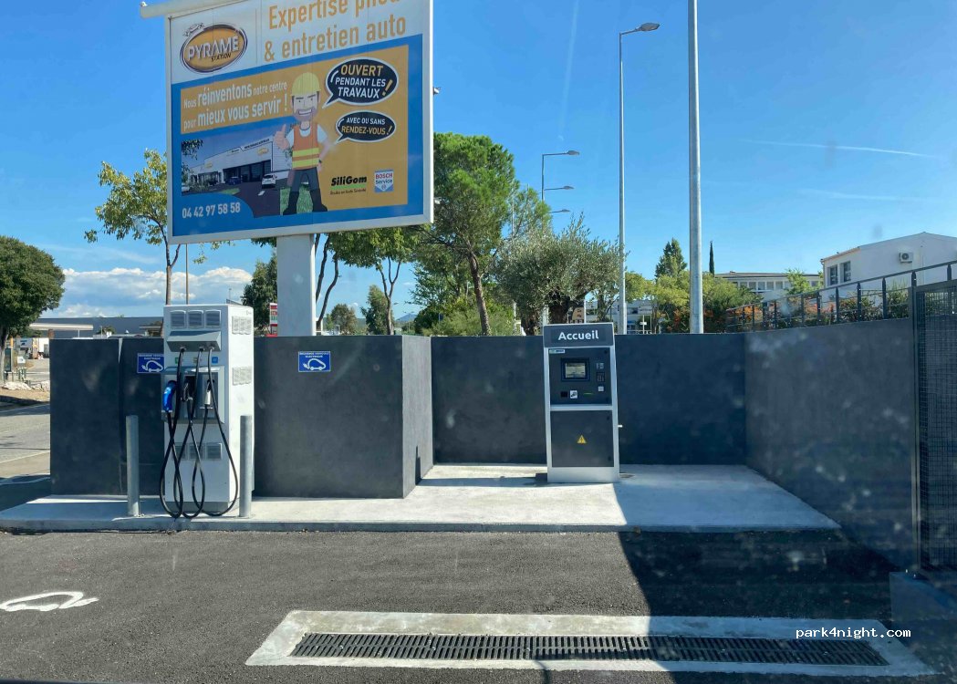 (13290) Aix-en-Provence - 1230 Rue André Ampère — foto