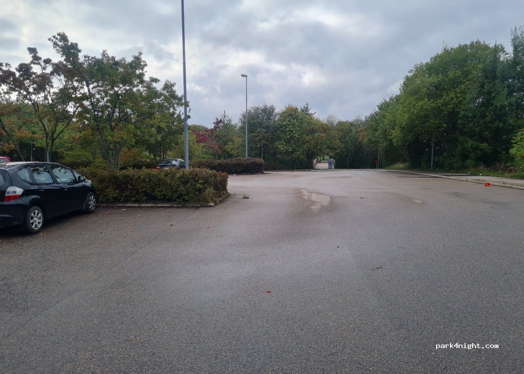 (441 32)  - 7 Göteborgsvägen — foto