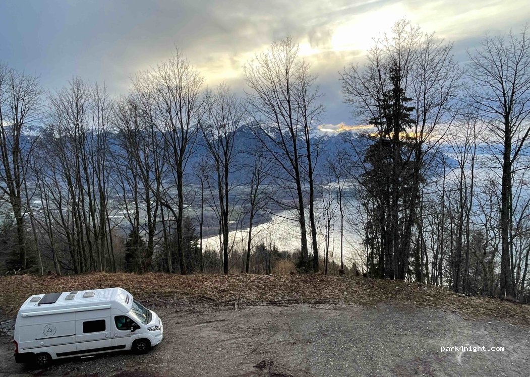 (1820) Veytaux - Route des Raveyres — foto 4