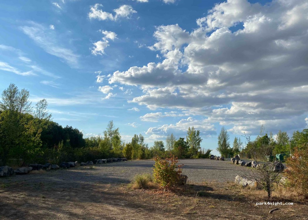 (81450) Le Garric - Unnamed Road — foto