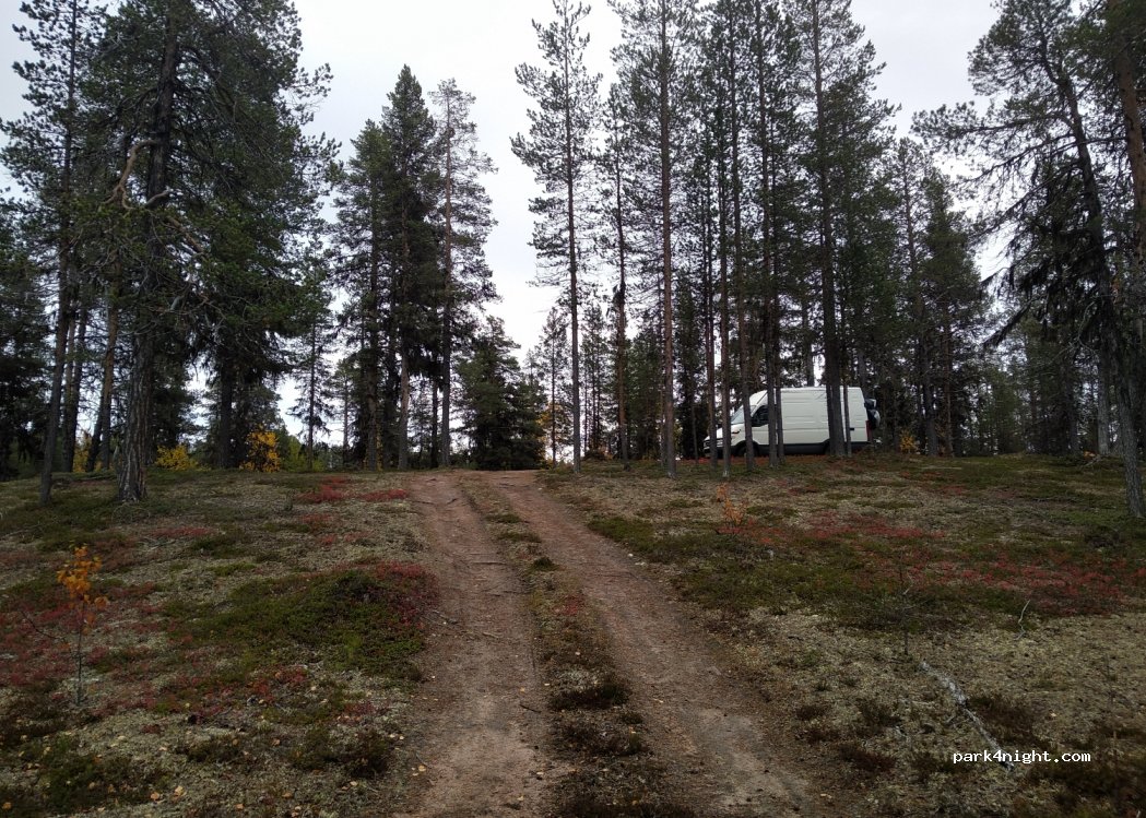 (982 04) Skaulo - Unnamed Road — foto 3