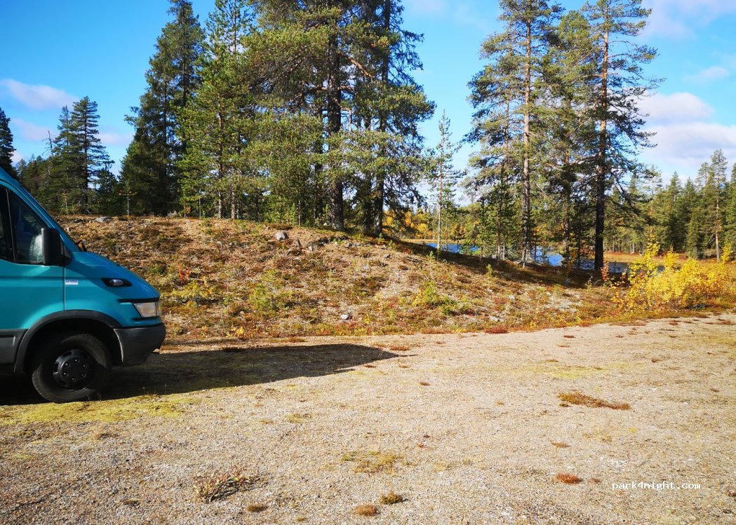 (982 06) Norrbotten - Unnamed Road — foto 2
